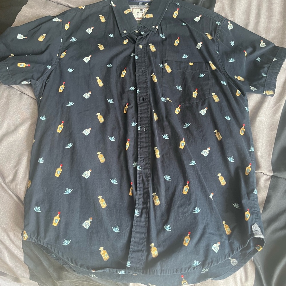 Men's Navy Blue Patterned Shirt